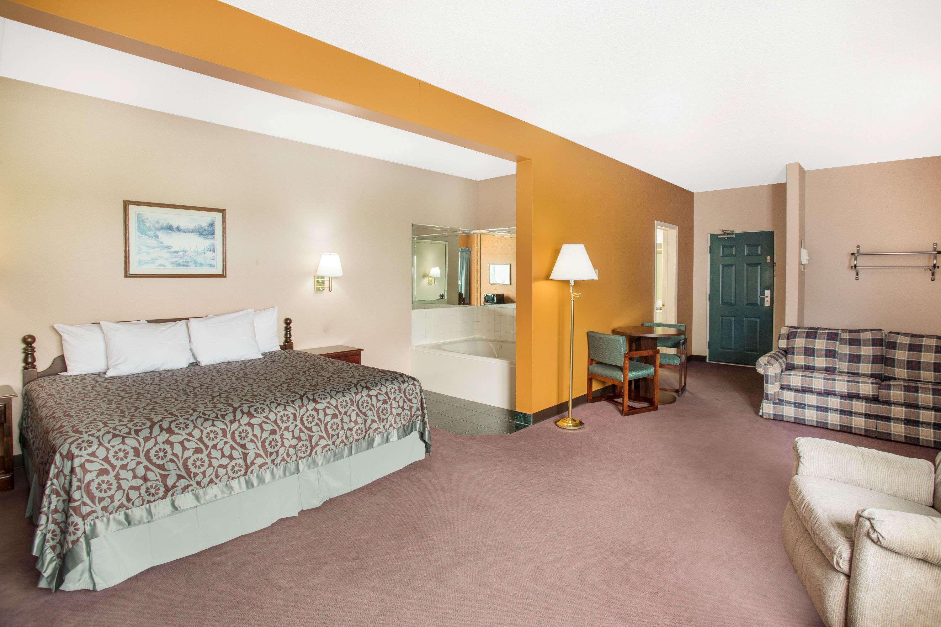 Days Inn By Wyndham Harrison Zewnętrze zdjęcie
