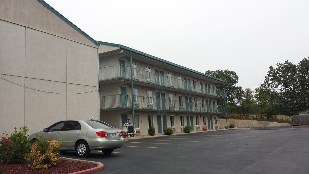 Days Inn By Wyndham Harrison Zewnętrze zdjęcie